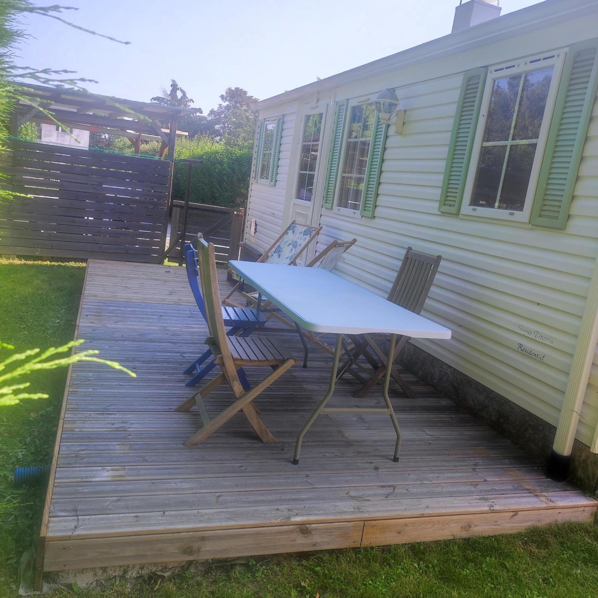 Mobile-Home Avec Terrasse Thonon-les-Bains Ngoại thất bức ảnh